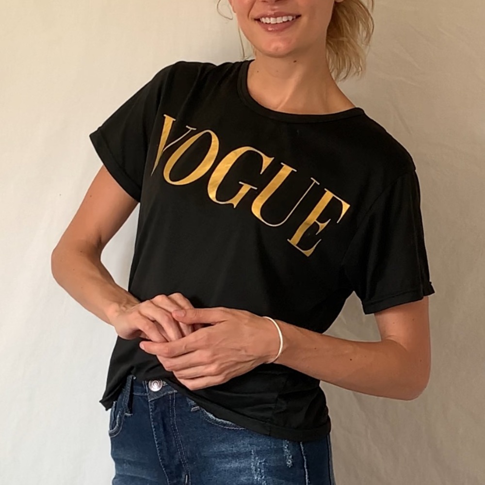 BLACK VOGUE FASHION TSHIRT